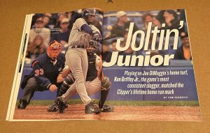 Sports Illustrated ( 7.5 VFN- )  Ken Griffey Jr  /  May 1999