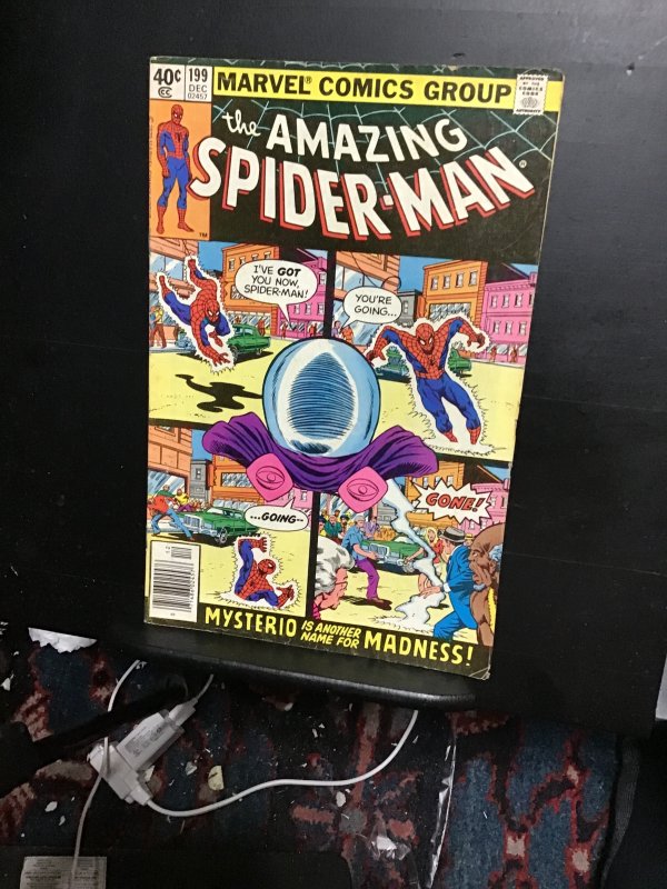 The Amazing Spider-Man #199 (1979) Mysterio! Mid grade! FN Wow!