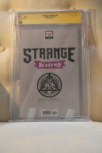 Strange Academy #10 Mercado Cover A (2021)