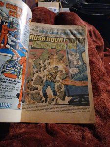 LUKE CAGE POWER MAN #40 JOHN ROMITA COVER HELICOPTER TRAIN 1977 marvel uk price
