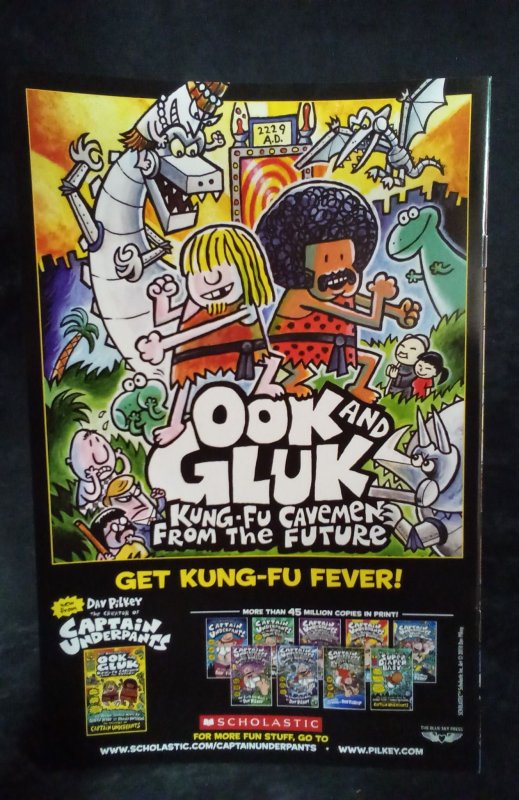 Billy Batson and the Magic of SHAZAM! #20 (2010)