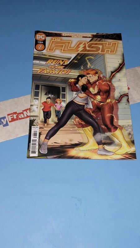 Flash 786 there cover lot tagalong supers NM