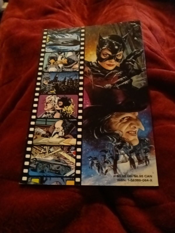 Batman Returns:Official Comic Adaptation Of The Warner Bros Motion Picture TPB 