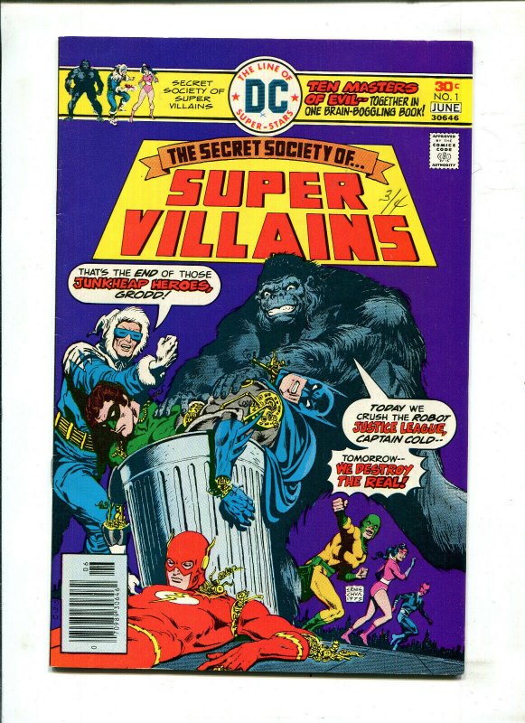 SECRET SOCIETY OF SUPER VILLAINS (7.0) JUNK HEAP HEROES! 1976!