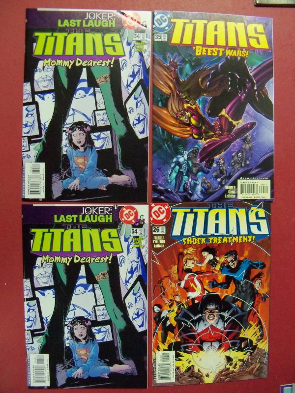 LOT/COLLECTION OF 23 NEAR MINT THE TITANS BOOKS LIQUIDATION SALE