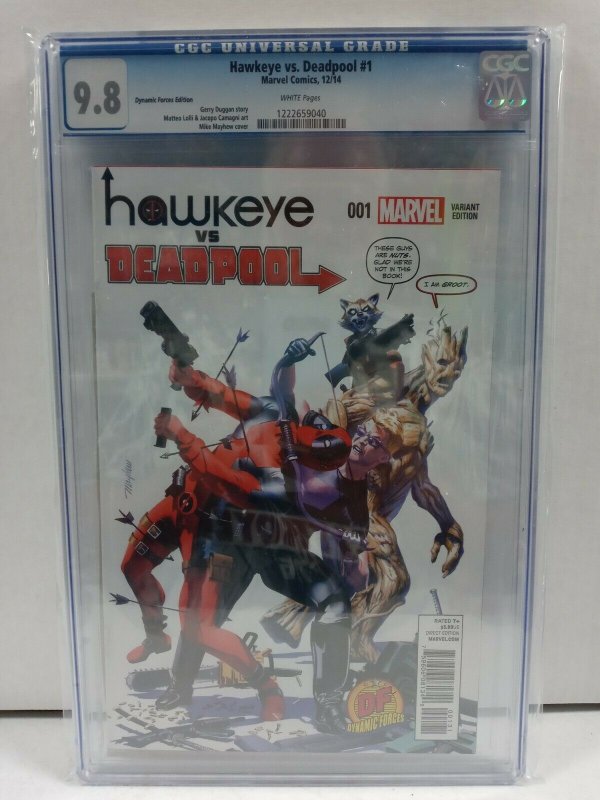 HAWKEYE VS DEADPOOL 1 CGC 9.8 DYNAMIC FORCES VARIANT MCU SERIES PHASE 4