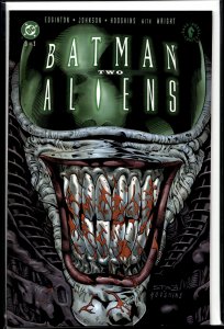 Batman / Aliens II #3 (2003) Alien / Aliens