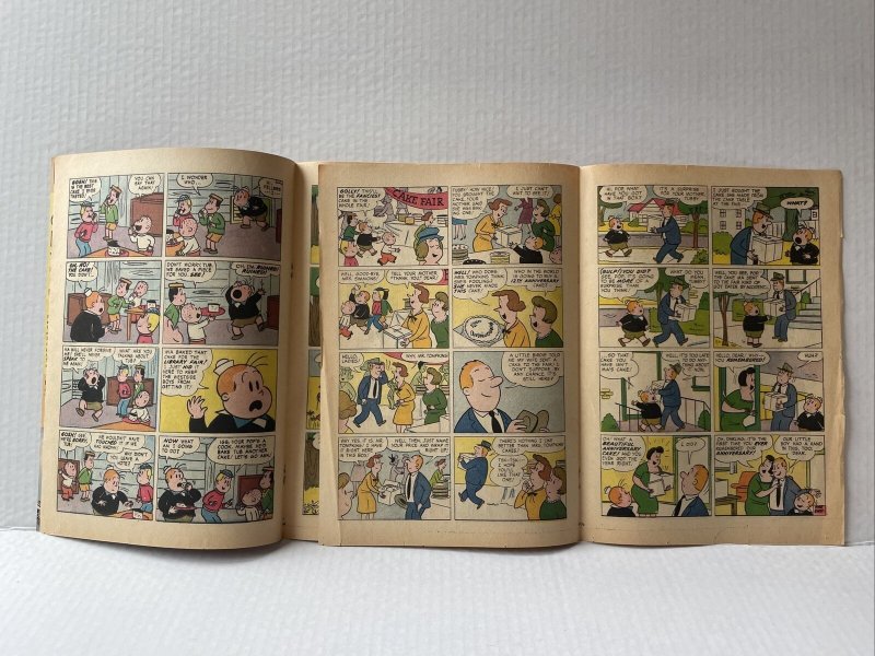 Marge’s Tubby #41 CENTERFOLD DETACHED Dell