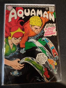 AQUAMAN #27 DC SILVER AGE CLASSIC F+