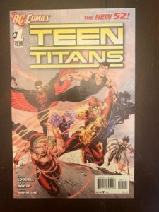 Teen Titans #1 (2011) - MT