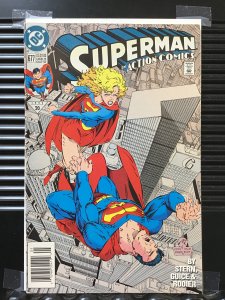 Action Comics #677 Newsstand  Edition (1992)