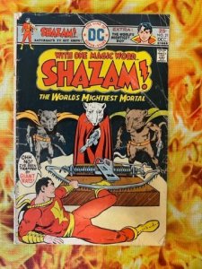 Shazam! #21 (1975) - VF-