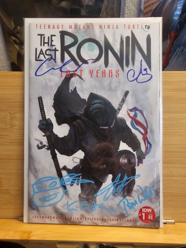 TMNT The Last Ronin - The Lost Years #1 Trade signed X5 and remarked