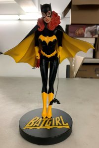 Cover Girls of the DC Universe Batgirl Statue Limited Edition