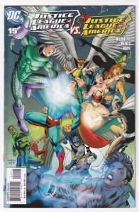 Justice League Of America #15 January 2008 DC McDuffie Benes Hope Batman