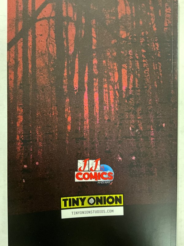 Razorblades: The Horror Magazine #1 Doug Mahnke - JJ's Comics Exclusive