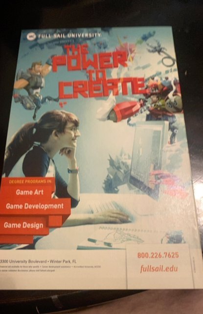 Spider-Gwen #1 Variant Edition - Comics Exclusive - Jerome Opeña Cover (2015)