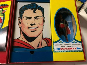 SUPERMAN MASTERPIECE EDITION (1999)- Illustrated HC Book, 8” Statue, Reprint #1 