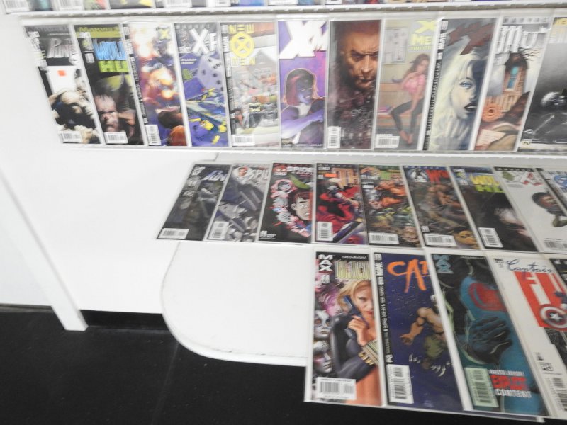Huge Lot 150+ Comics W/ Thor, Wolverine, Avengers, Hulk+ Avg VF+ Condition!