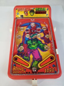 Vintage SPIDERMAN  HULK  Pinball game Mini Toy 1979 RARE