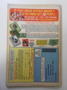 Marvel Super-Heroes #28 (1970) VG+ Condition 1/2 in spine split