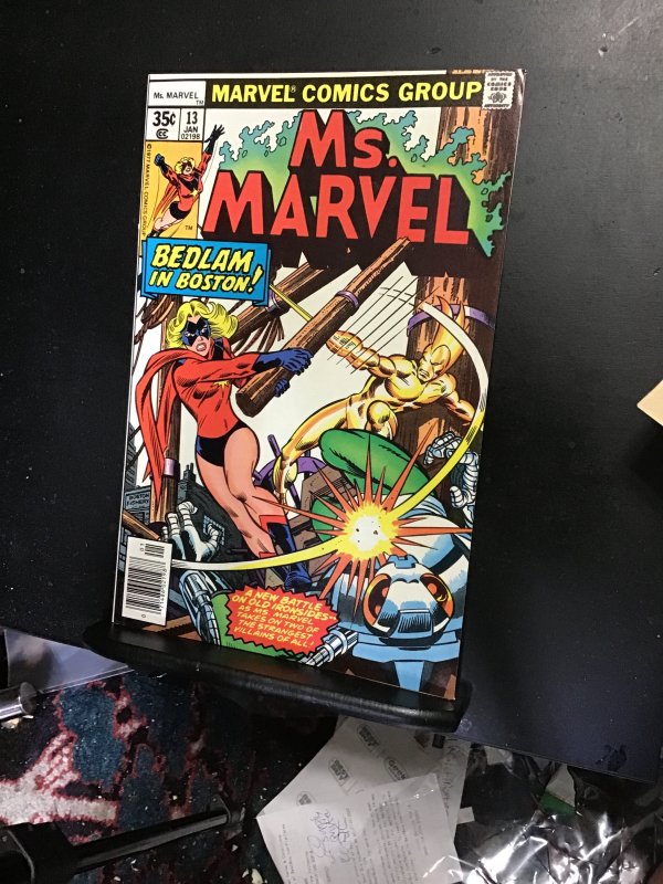 Ms. Marvel #13 (1977) 1st Sapper&Golden Bladel Super- High-grade NM Cvill CERT!