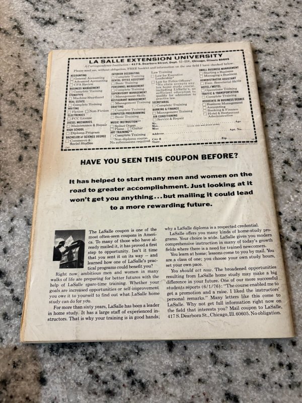 The Rampaging Hulk # 8 FN Marvel Comic Book Magazine 6 J390