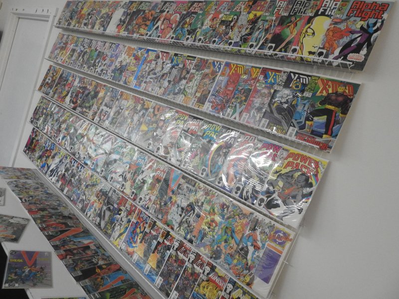Huge Lot of 140+ Comics W/ X-Men, Alpha Flight, Power Pack! Avg. VF- Condition!