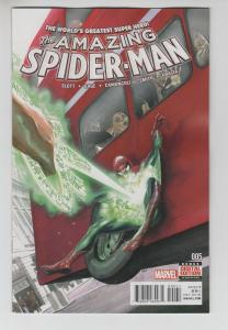 AMAZING SPIDER-MAN (2015 MARVEL) #5 NM- A47563