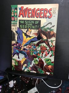 The Avengers #32 (1966) High-Grade! Goliath, Hawkeye cover VF- Oregon CERT!