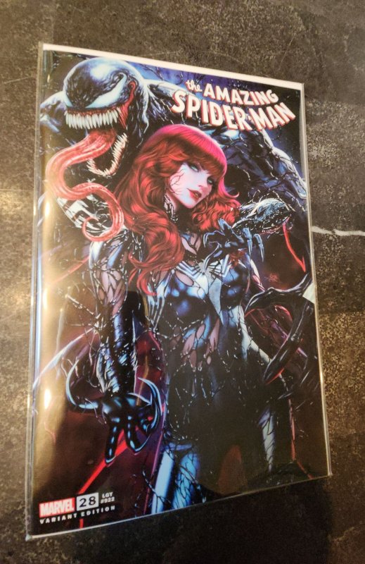 The Amazing Spider-Man #28 (2023) Carnivores variant with coa
