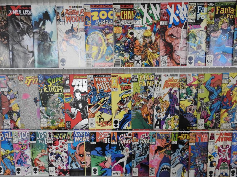 Huge Lot of 170+ Comics W/ Hulk, Avengers, X-Men Avg VF- Condition