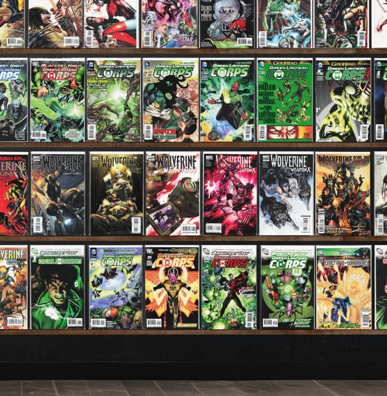 Huge Lot 150+ Comics with Green Lantern Corps, Wonder Woman & More!