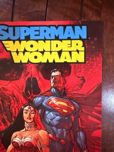 Superman/Wonder Woman #13 (2015)