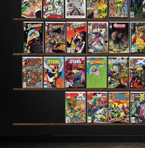 Huge Lot 150+ Comics with The Outsiders, Starman, X-Men 2099 & More!