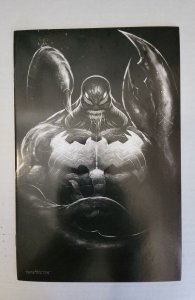 Venom #30 Tyler Kirkham Black & White Virgin Variant Cover D (2021)
