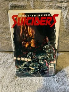 Lot of 5 Books: Suiciders 2 3 4 6 7 Vertigo Comics