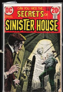Secrets of Sinister House #12 (1973) Eve