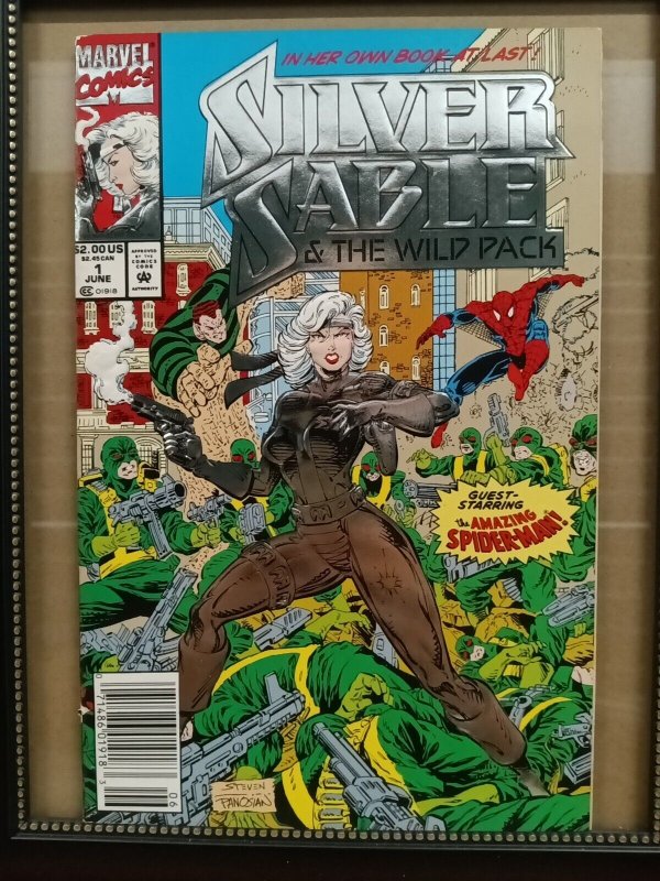 Silver Sable and the Wild Pack #1 Foil Embossed Spider-Man App 1992 Marvel  P02