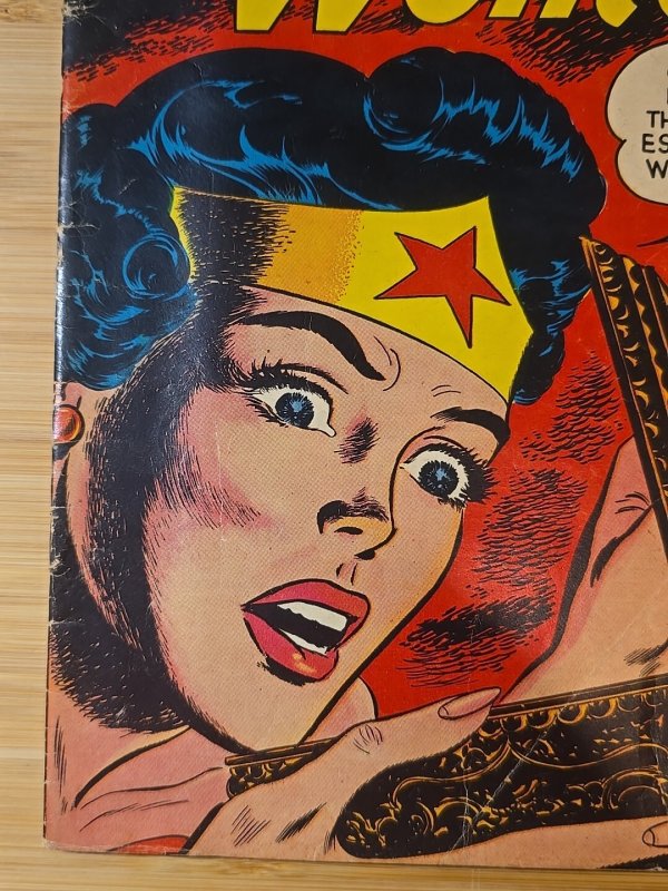 Wonder Woman #88 (1957)  DC Comics