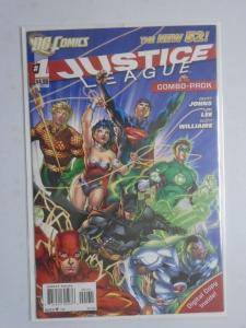 Justice League (DC Comics The New 52) #1, Combo Pack 8.0/VF (2011) 1st printing