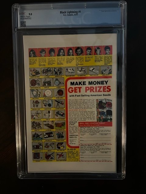 Black Lightning #1 (1977) - CGC 9.0! - 1st App of Black Lightning!