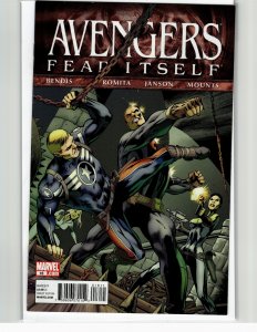 Avengers #16 (2011) The Avengers