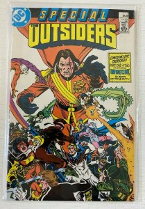 Batman Outsiders (1st series) lot from:#1-42 + Bonus 33 diff 8.0 VF (1983-87)