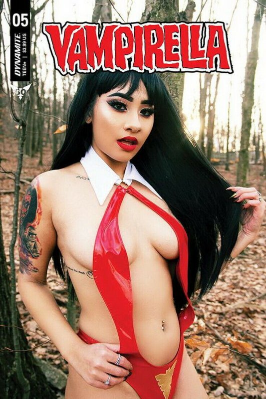 VAMPIRELLA (2019 DYNAMITE) #5 VARIANT CVR E COSPLAY PRESALE-11/20