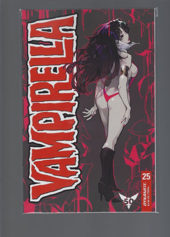 Vampirella 25 Variant