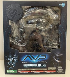 ArtFX Alien VS Predator Warrior Alien 1/6 Scale Pre-Painted Model Kit Kotobukiya
