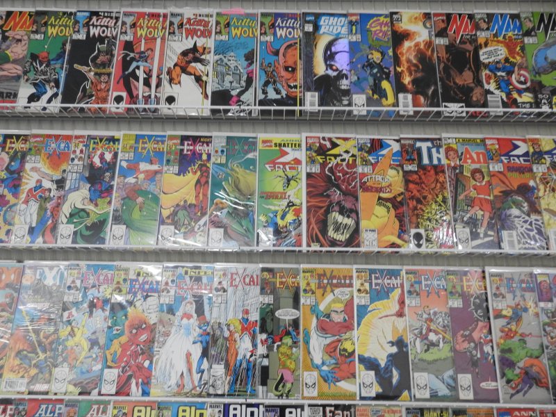 Huge Lot 130+ Comics W/ Sub-Mariner, Fantastic Four, Spidey+ Avg VF- Condition!