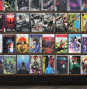 Huge Lot 150+ Comics with Wayward, Before Watchmen: Comedian, Batman & More!