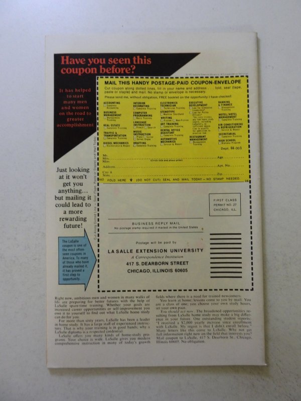 The Defenders #25 (1975) FN- condition